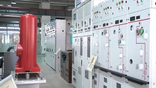 Dentro de Tianan: escaparate de almacenamiento de equipos y herramientas