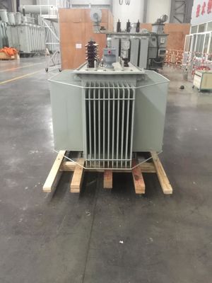 Transformador sumergido en aceite de 50 Hz para suministro de energía estable en entornos industriales